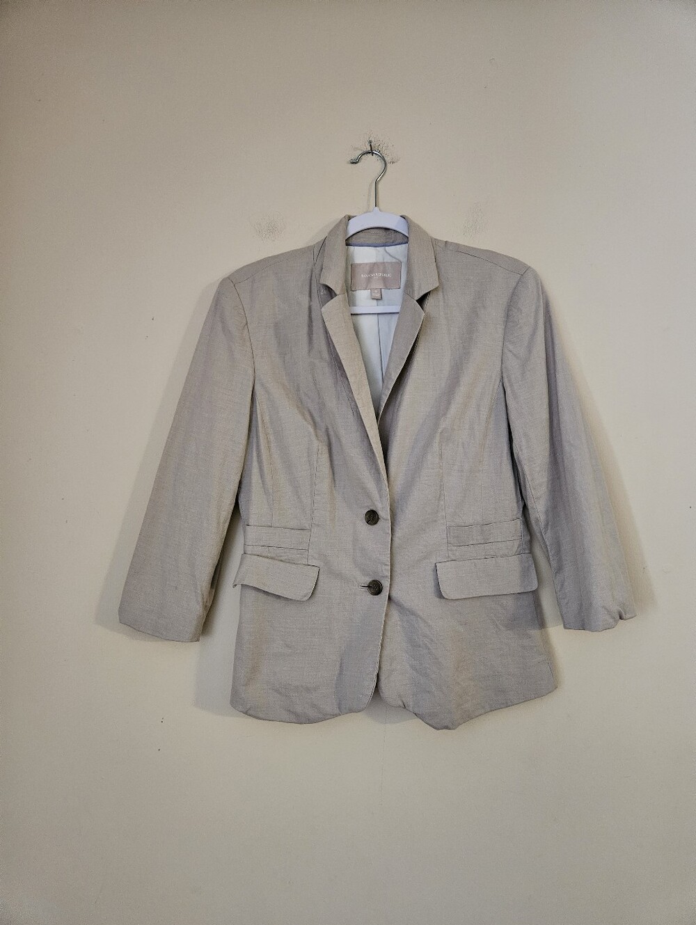 Banana Republic Beige Women's Blazer - Tailored Two-Button, Size 8